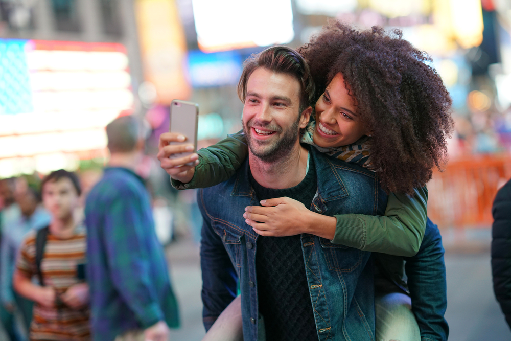 Planes para sorprender a tu pareja y salir de la rutina