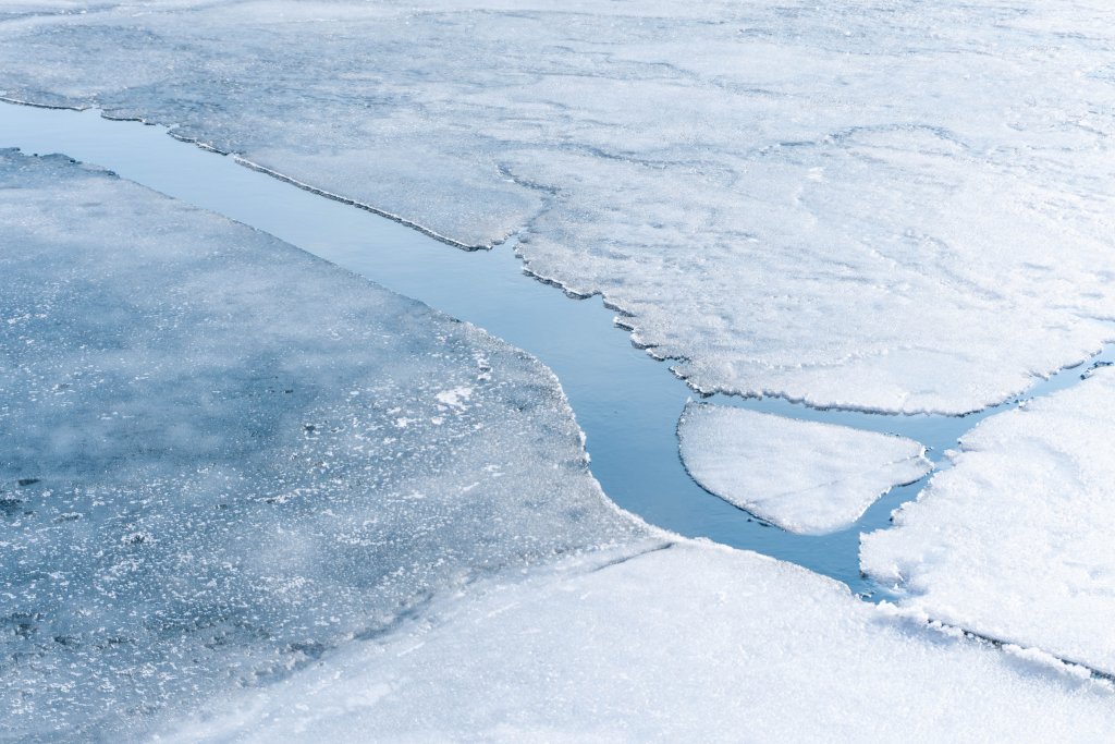 Pregunta: ¿Qué partes de la Tierra están sintiendo los efectos del cambio climático a un ritmo más rápido?