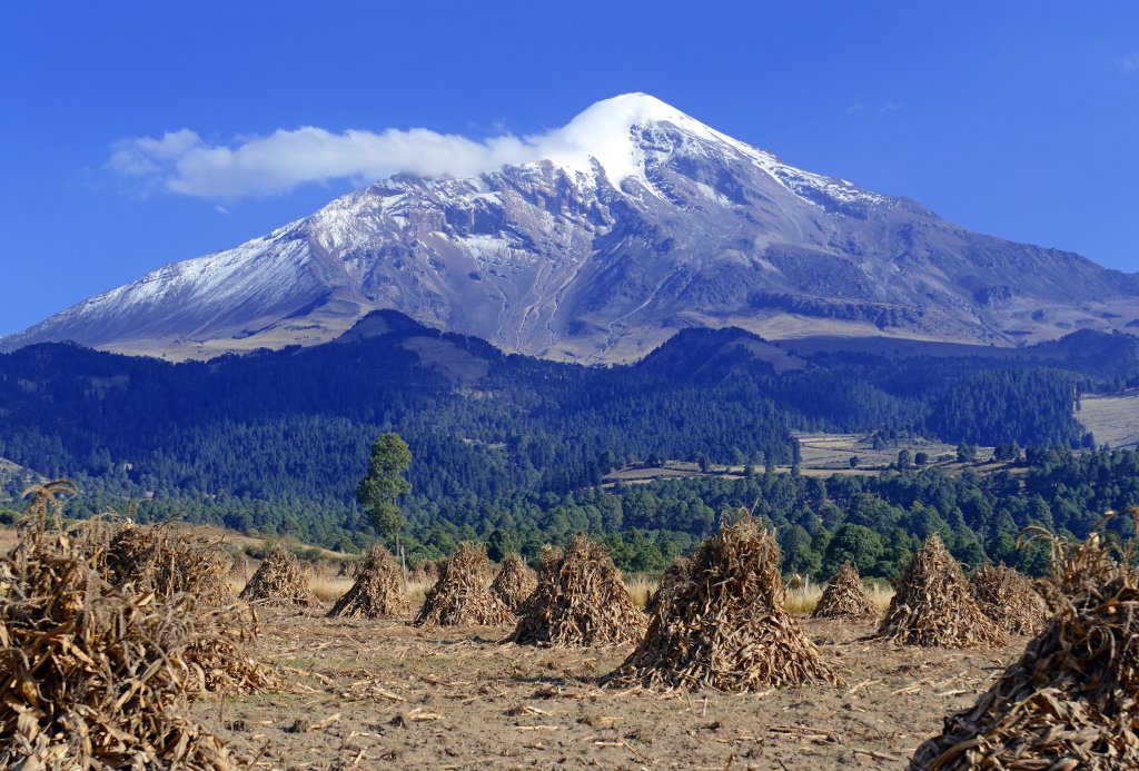 Pregunta del día: ¿Cuál es el volcán más alto de Norteamérica?