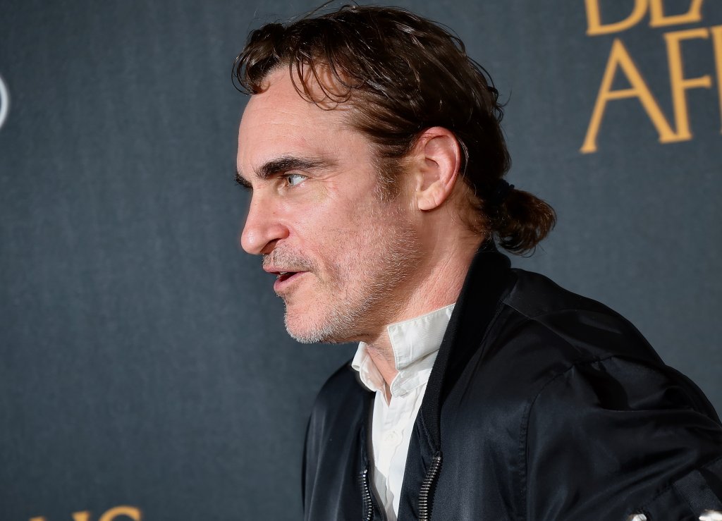 Joaquin Phoenix se mostró emocionado en el estreno de su nueva película ‘Beau Is Afraid’