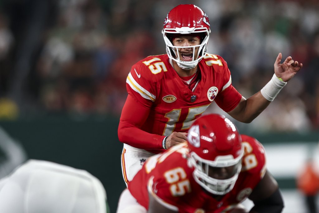 Kansas City Chiefs le ganaron a los New York Jets con récord de Mahomes